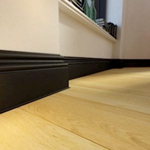 KERMİT KOMPOZİT SÜPÜRGELİK BERLİN 1112031 SİYAH